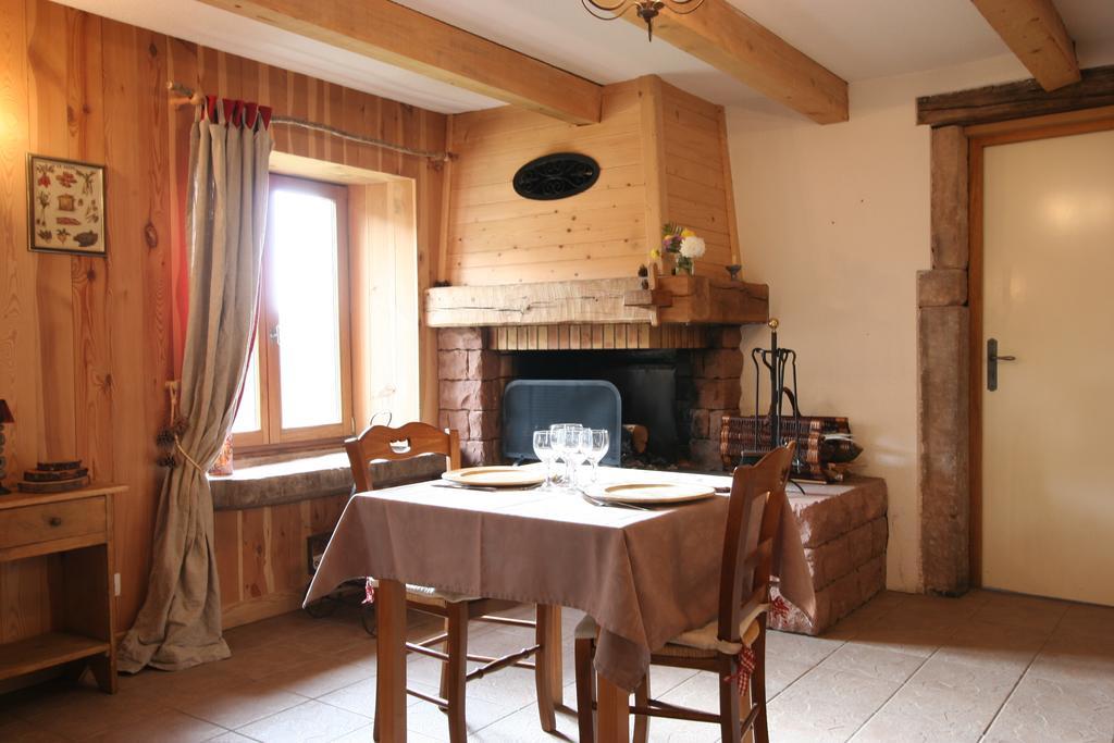 Auberge Du Ruxelier Hotell Cheniménil Eksteriør bilde