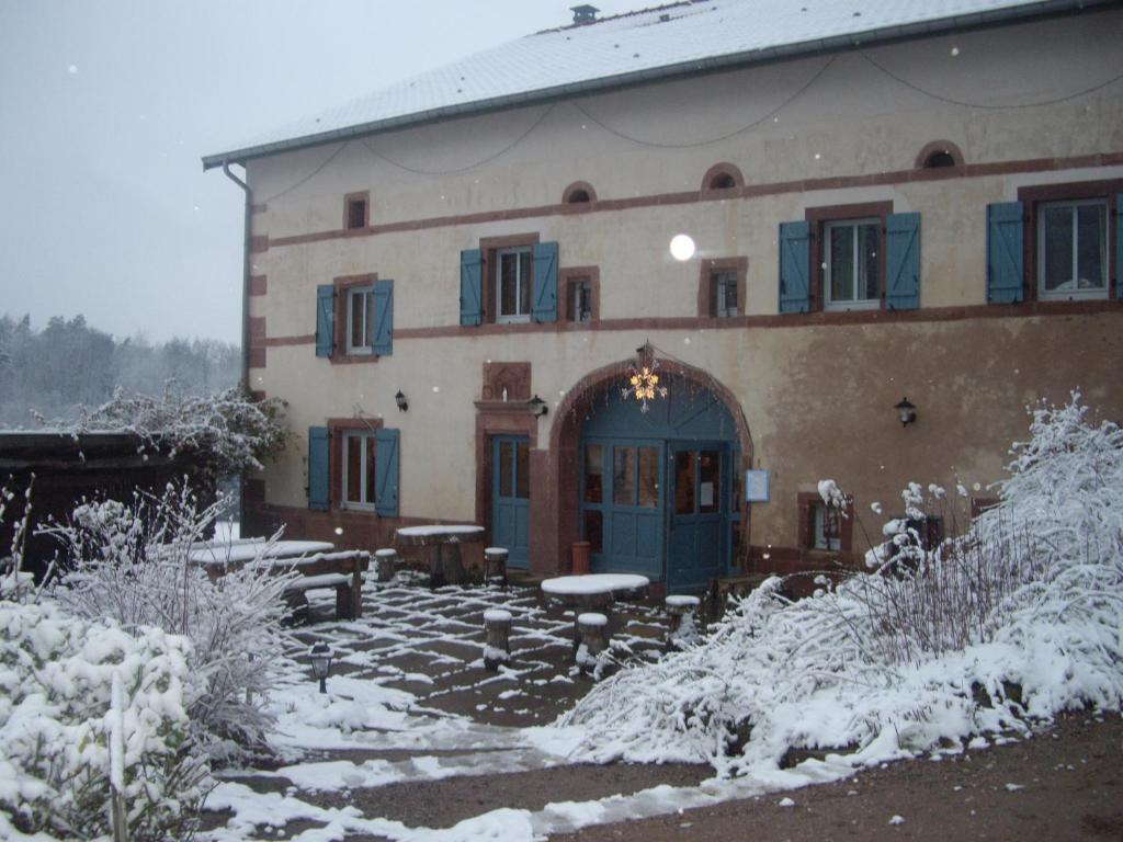 Auberge Du Ruxelier Hotell Cheniménil Eksteriør bilde